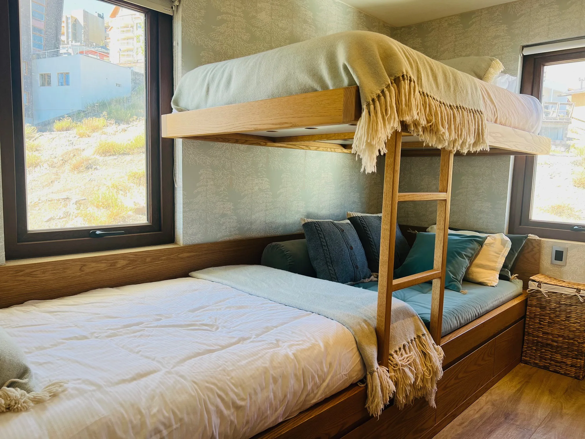 Apex Mountain Penthouse La Parva mountain views