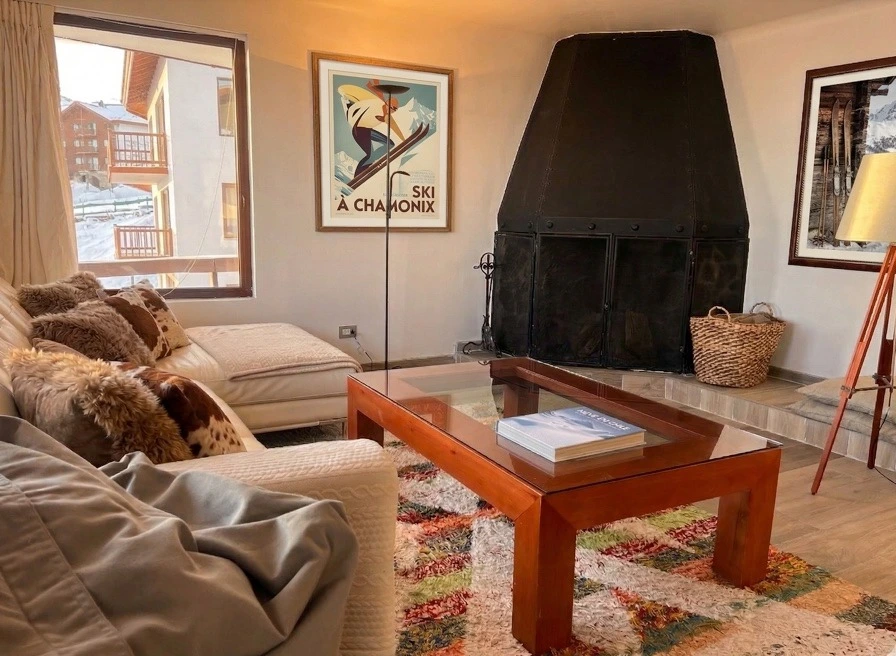Apex Parva Cave interior living area with alpine ambiance